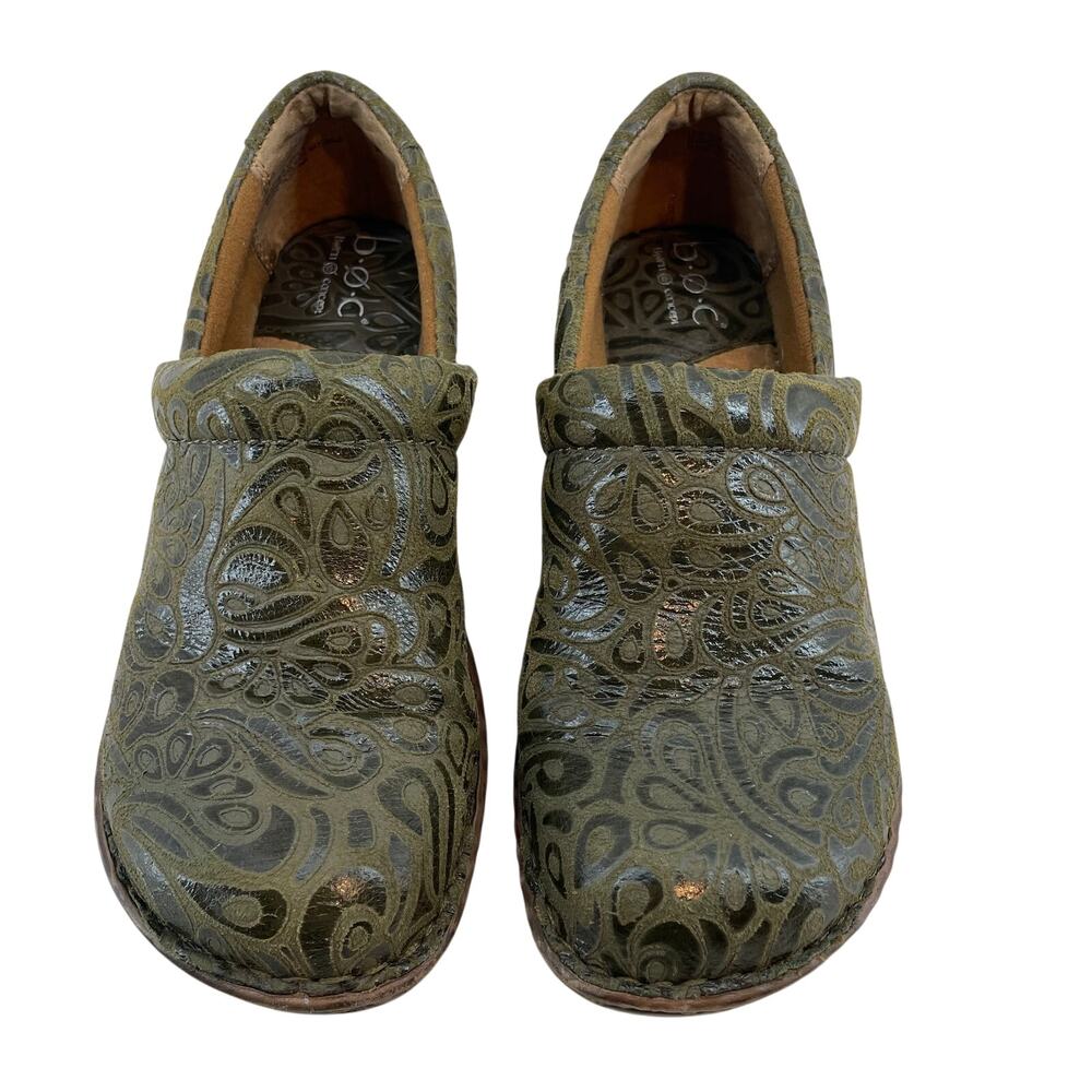 Born Concept Green Embossed Leather Clogs M/W Womens 7